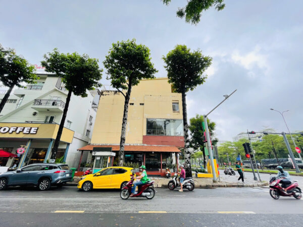Góc 2MT 1000 Nguyễn Văn Linh, Quận 7 - Ảnh 4