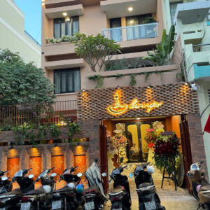 ♦️ CHO THUÊ NHÀ HÀNG – CAFE - ĐƯỜNG ĐẶNG TẤT, PHƯỜNG TÂN ĐỊNH, QUẬN 1 [NGANG 8M]